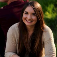 Lauren Pierce headshot